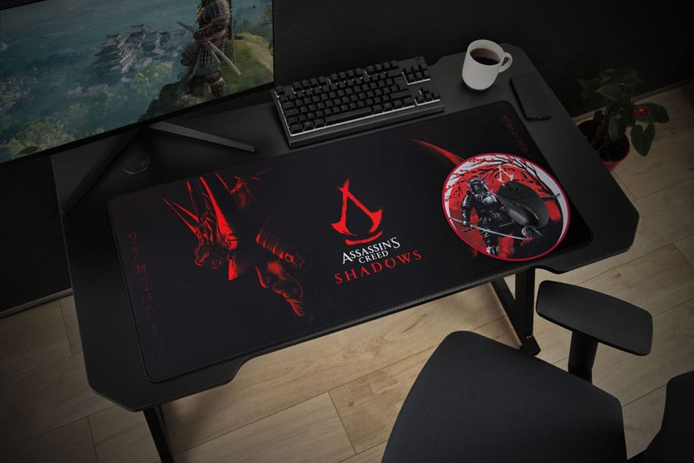 Assassin's Creed XXL Desk Mat Shadows - MangaShop.ro