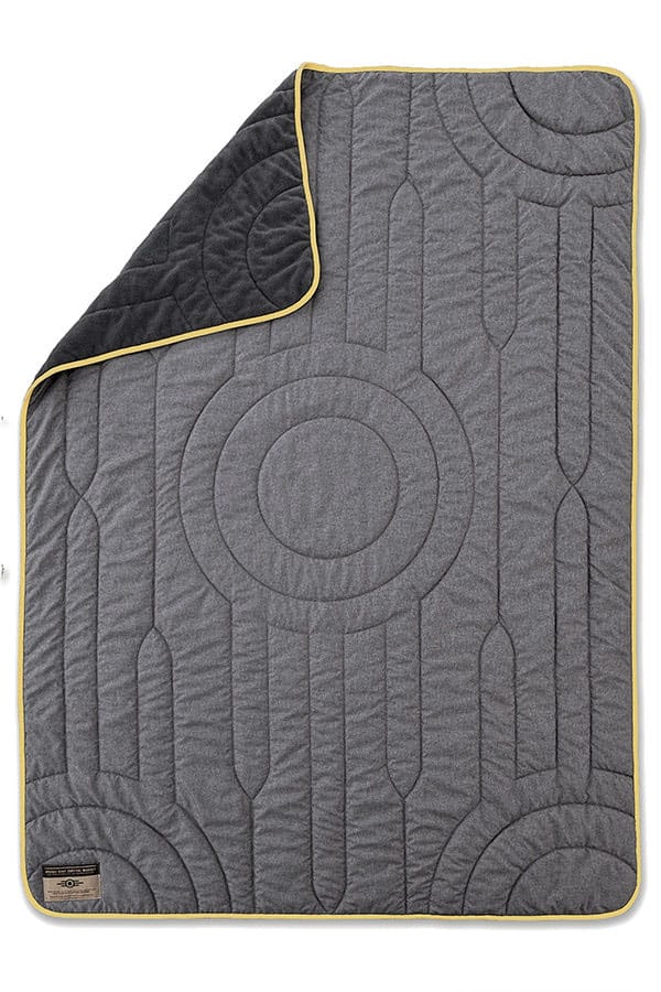 Fallout Survival Blanket Vault Tec 140 x 200 cm - MangaShop.ro