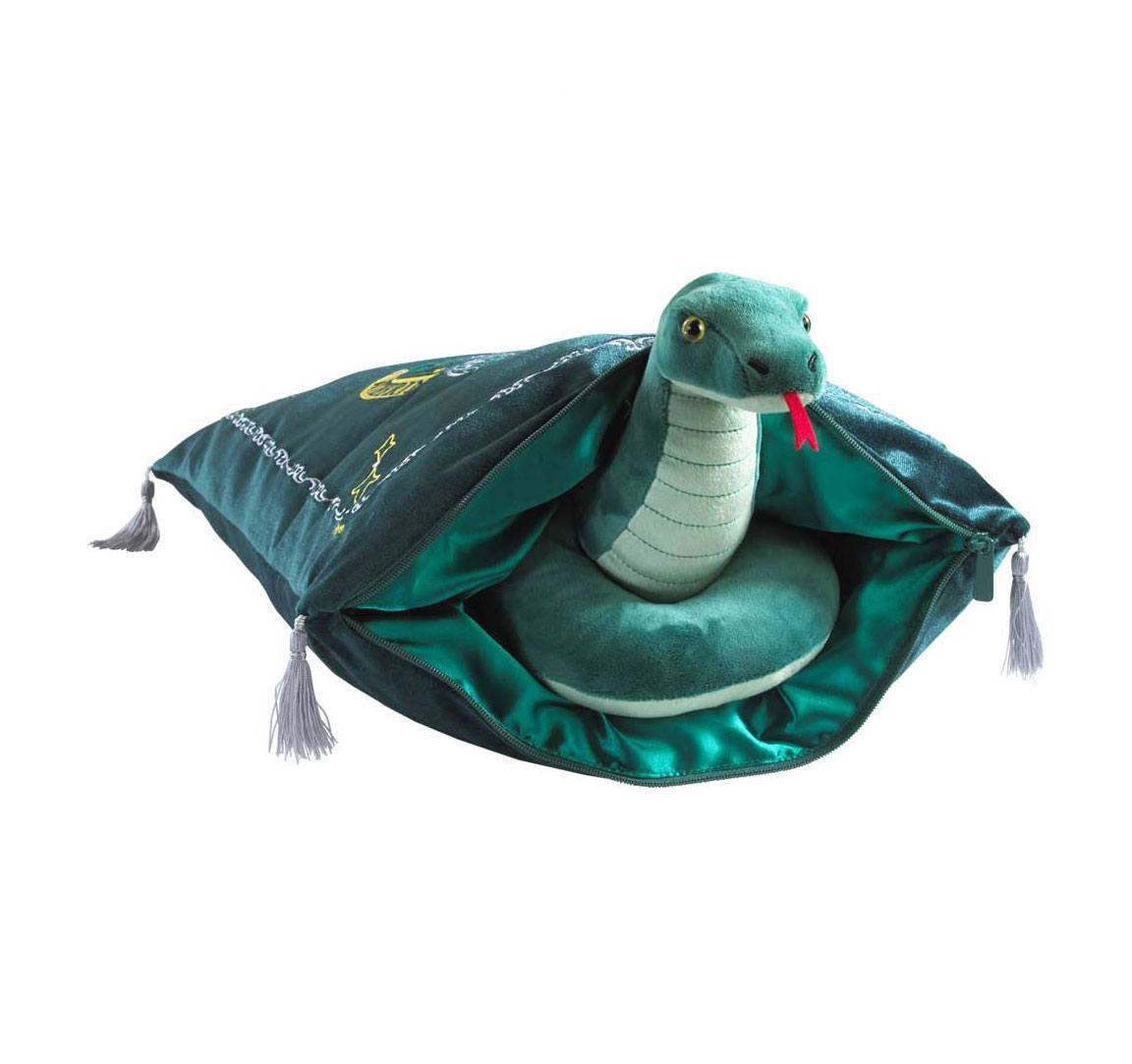 Harry Potter House Mascot Cushion with Plush Figure Slytherin - MangaShop.ro