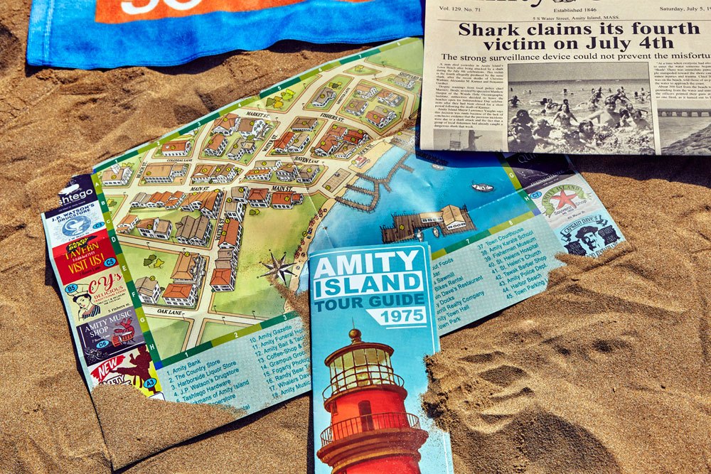 Jaws Kit Amity Island Summer of 75 - MangaShop.ro