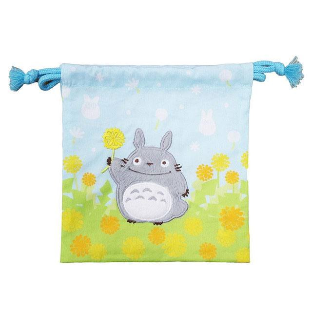 My Neighbor Totoro Laundry Storage Bag Totoro with Flowers 20 x 19 cm - MangaShop.ro