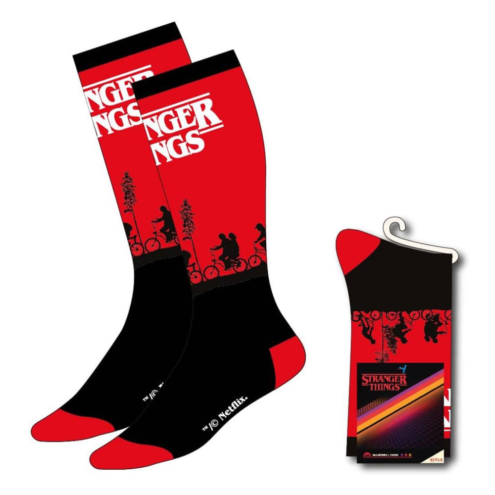 Stranger Things Socks Group 38-45 - MangaShop.ro