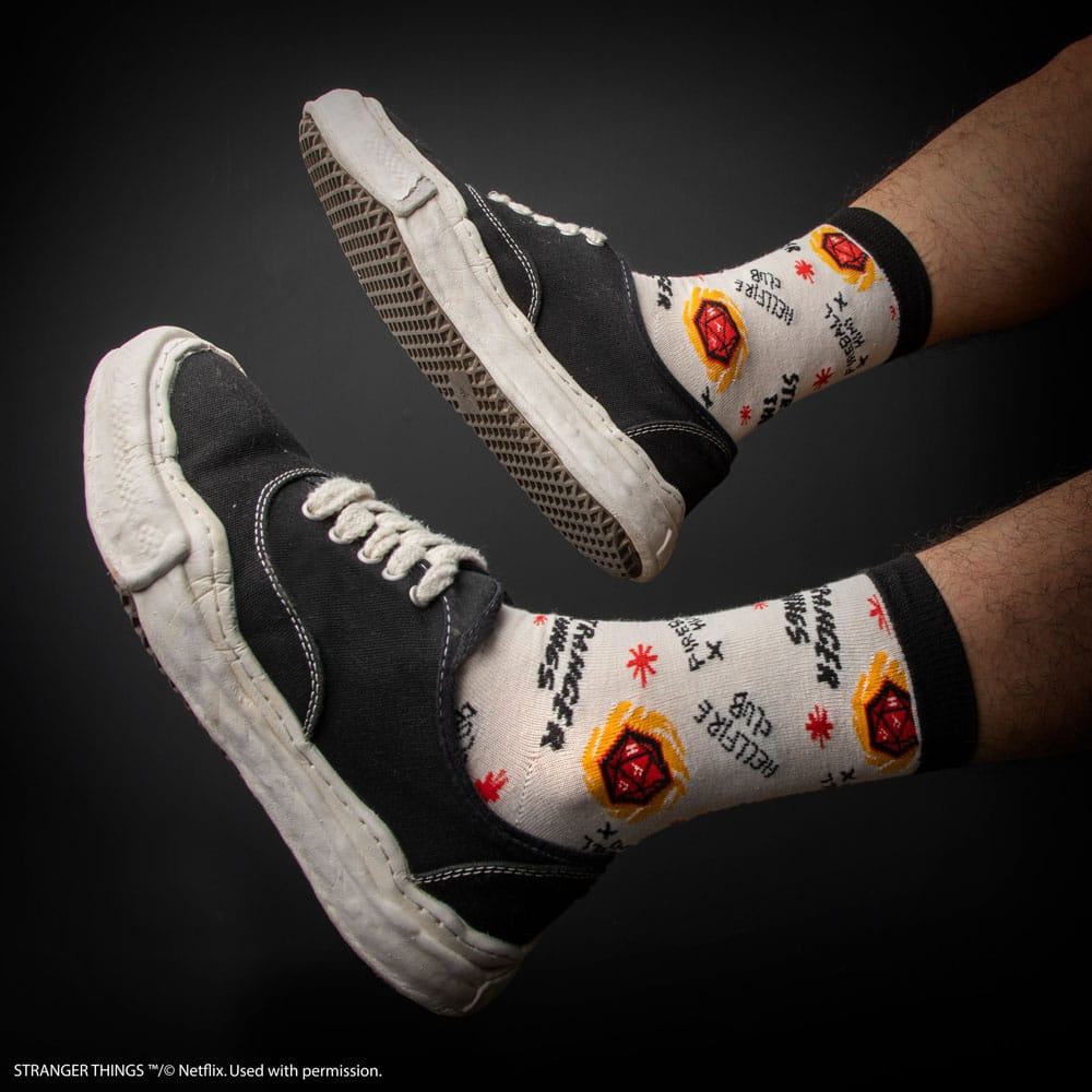 Stranger Things: Hellfire Club Set of 3 Socks - MangaShop.ro