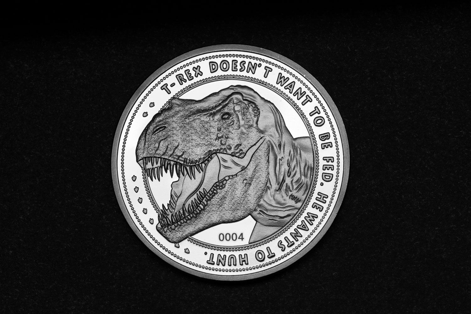 Jurassic Park Collectable Coin 25th Anniversary T-Rex Silver Edition - MangaShop.ro