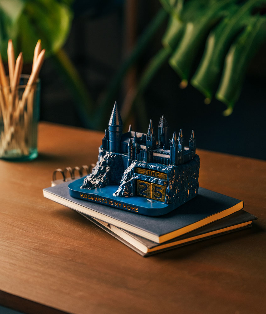Harry Potter 3D perpetual Calendar Hogwarts - MangaShop.ro