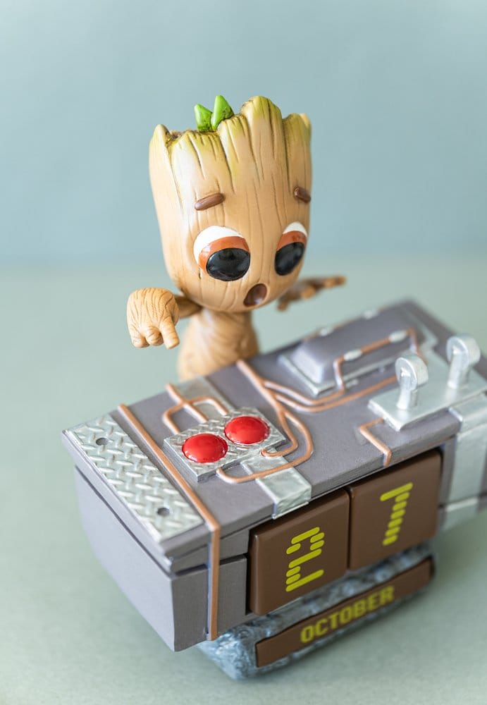 Marvel 3D Perpetual Calendar Groot Death Button 12 cm - MangaShop.ro