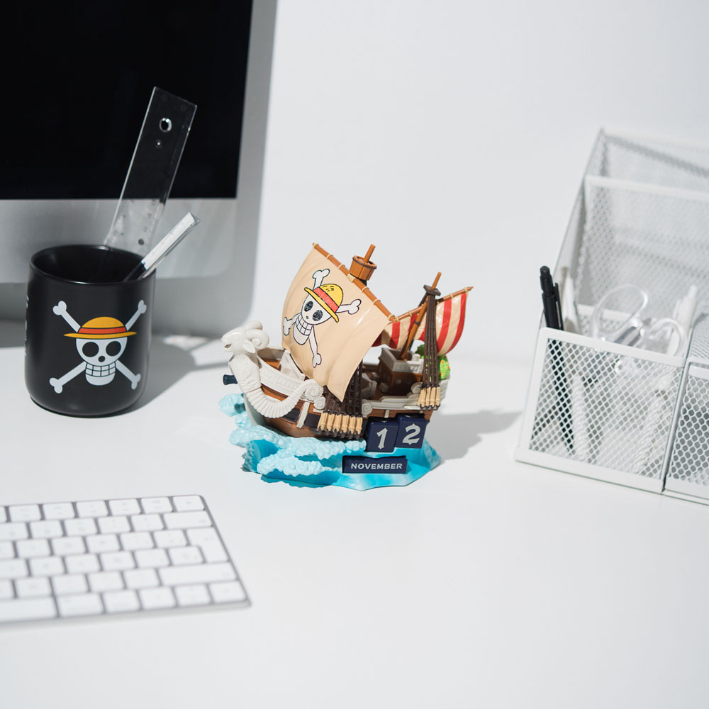 One Piece 3D perpetual Calendar Going Merry - MangaShop.ro