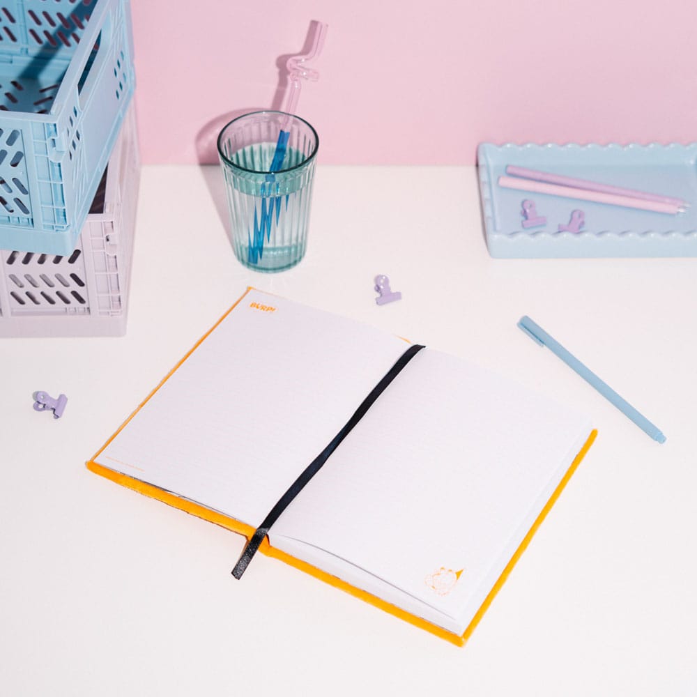 Garfield Premium Plush Notebook A5 - MangaShop.ro