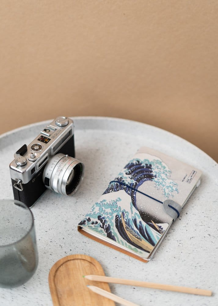 Hokusai Travel Journal The Great Wave of Kanagawa 20 cm - MangaShop.ro