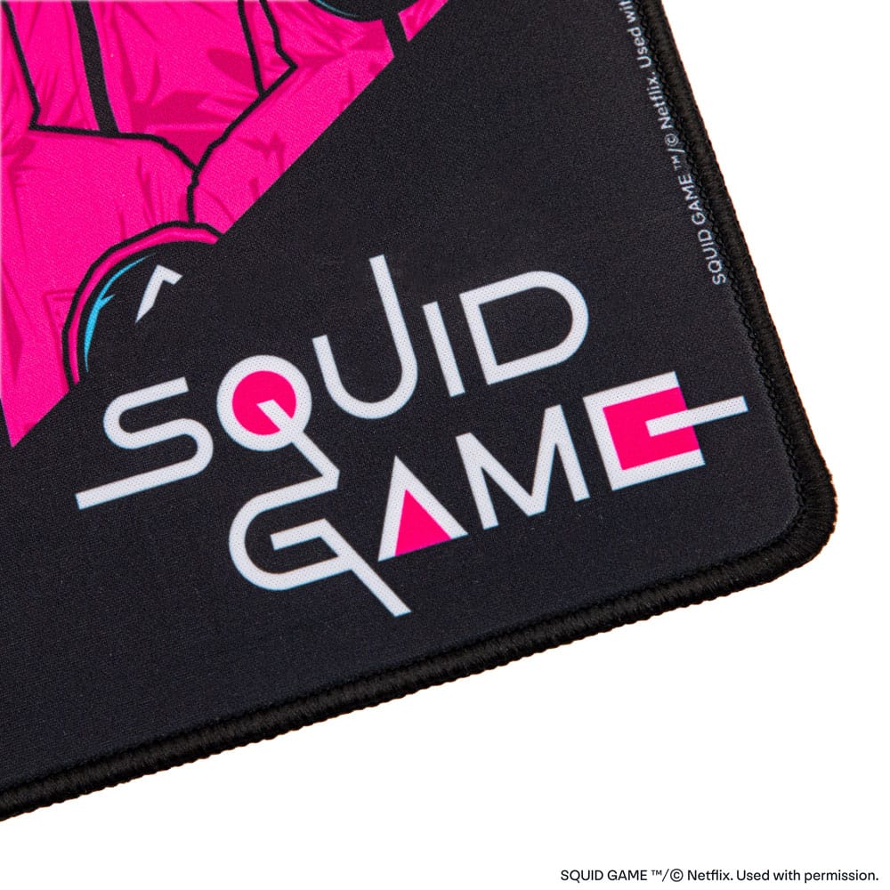 Squid Game Desk Pad Front Man and Guards - MangaShop.ro