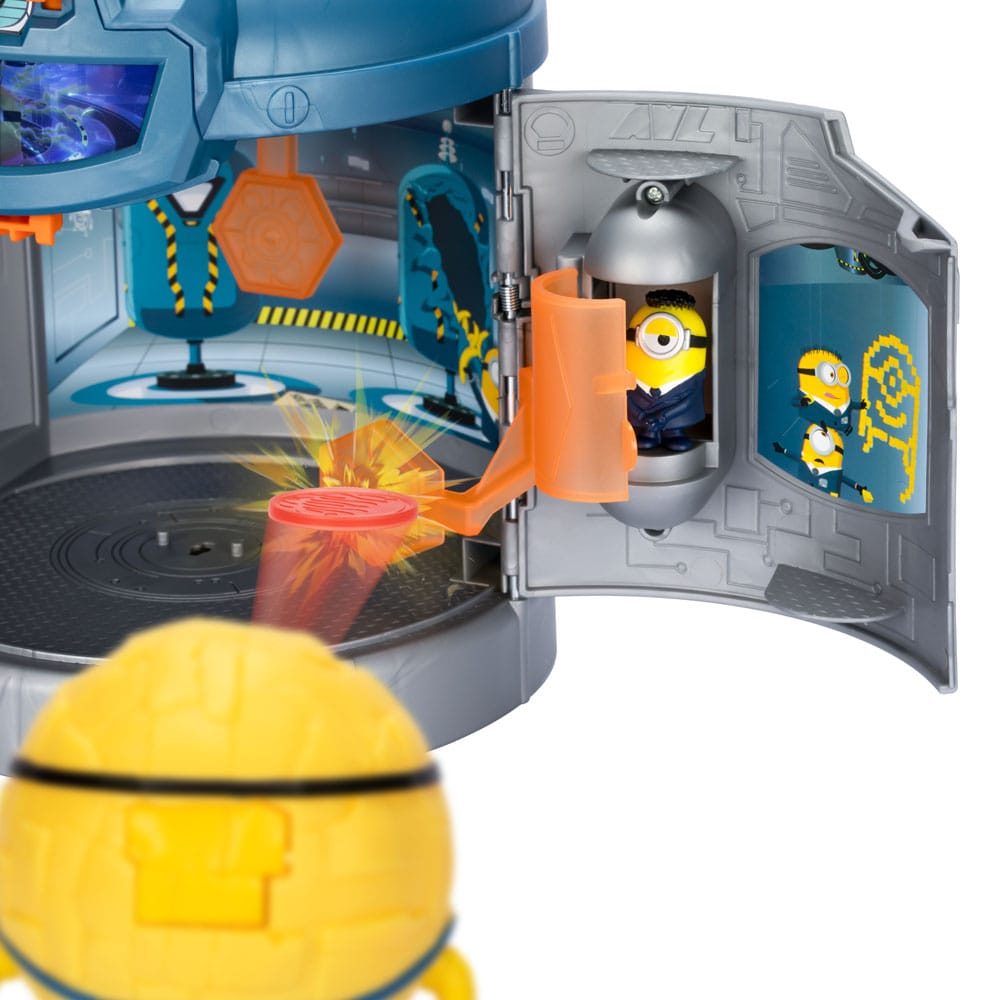 Despicable Me 4 Mega Minion Playset Transformation Chamber - MangaShop.ro