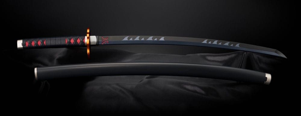 Demon Slayer: Kimetsu no Yaiba Proplica Replica 1/1 Nichirin Sword (Tanjiro Kamado) Kyojuro Rengoku's Sword Gueard Ver. 88 cm - MangaShop.ro