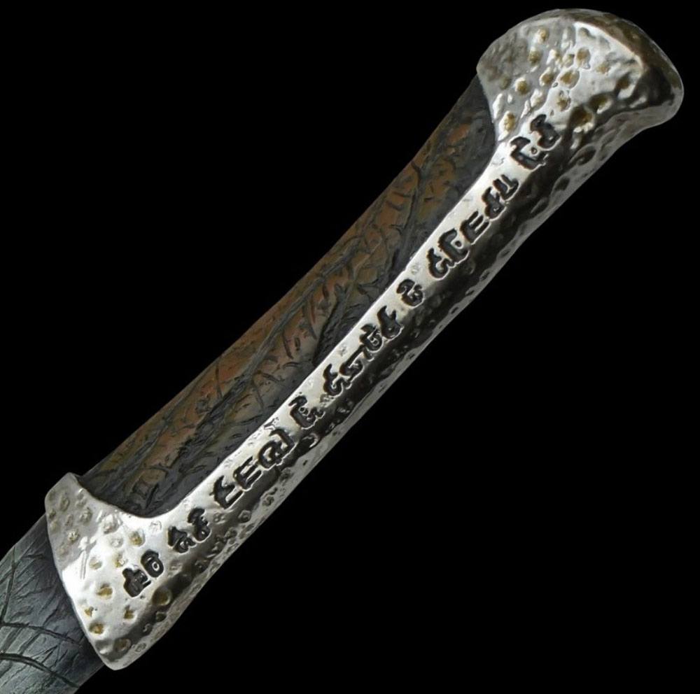 Dune Replica 1/1 Crysknife Of Paul Atreides 48 cm - MangaShop.ro