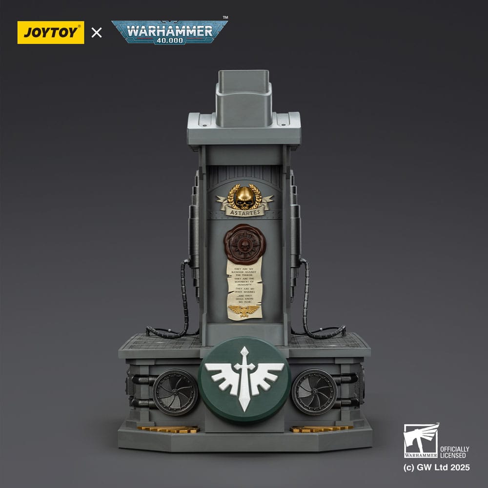 Warhammer 40,000: Dark Angels MkX Helmet & Display Stand 44 cm - MangaShop.ro
