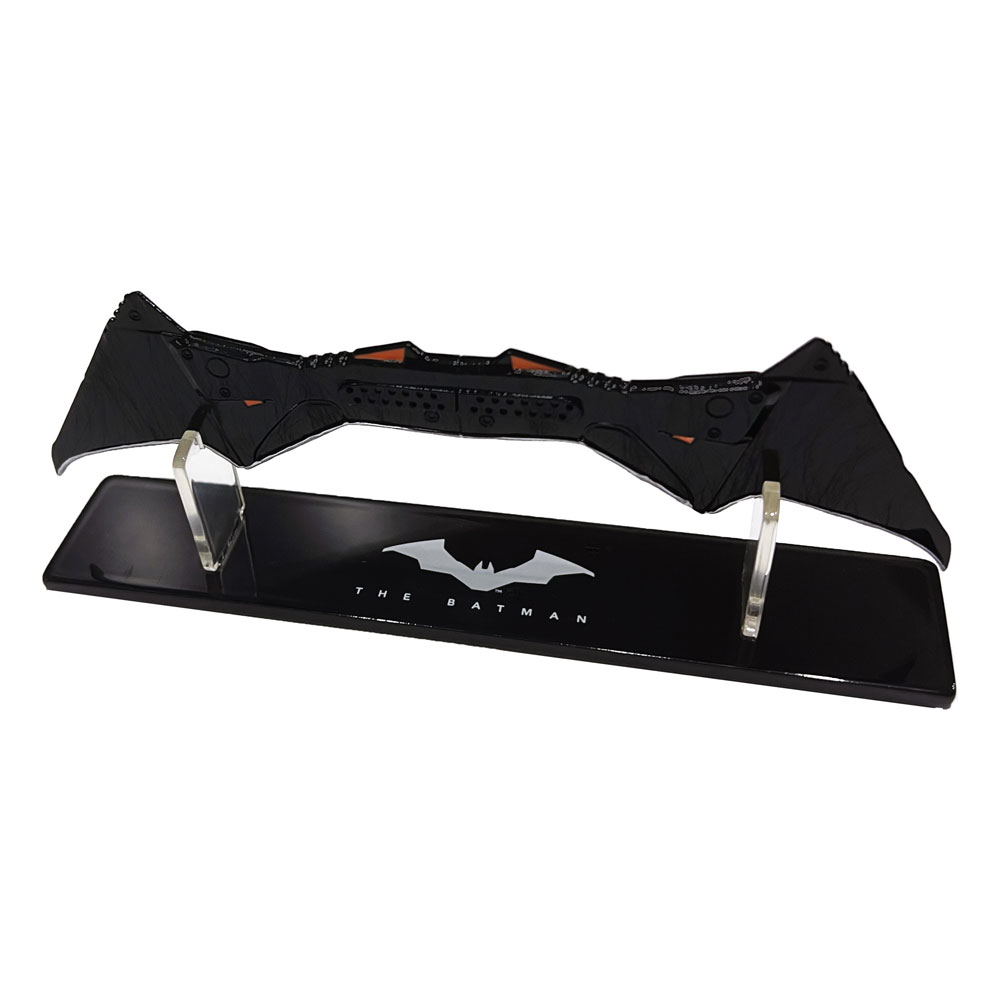 The Batman Mini Replica Batarang 18 cm - MangaShop.ro