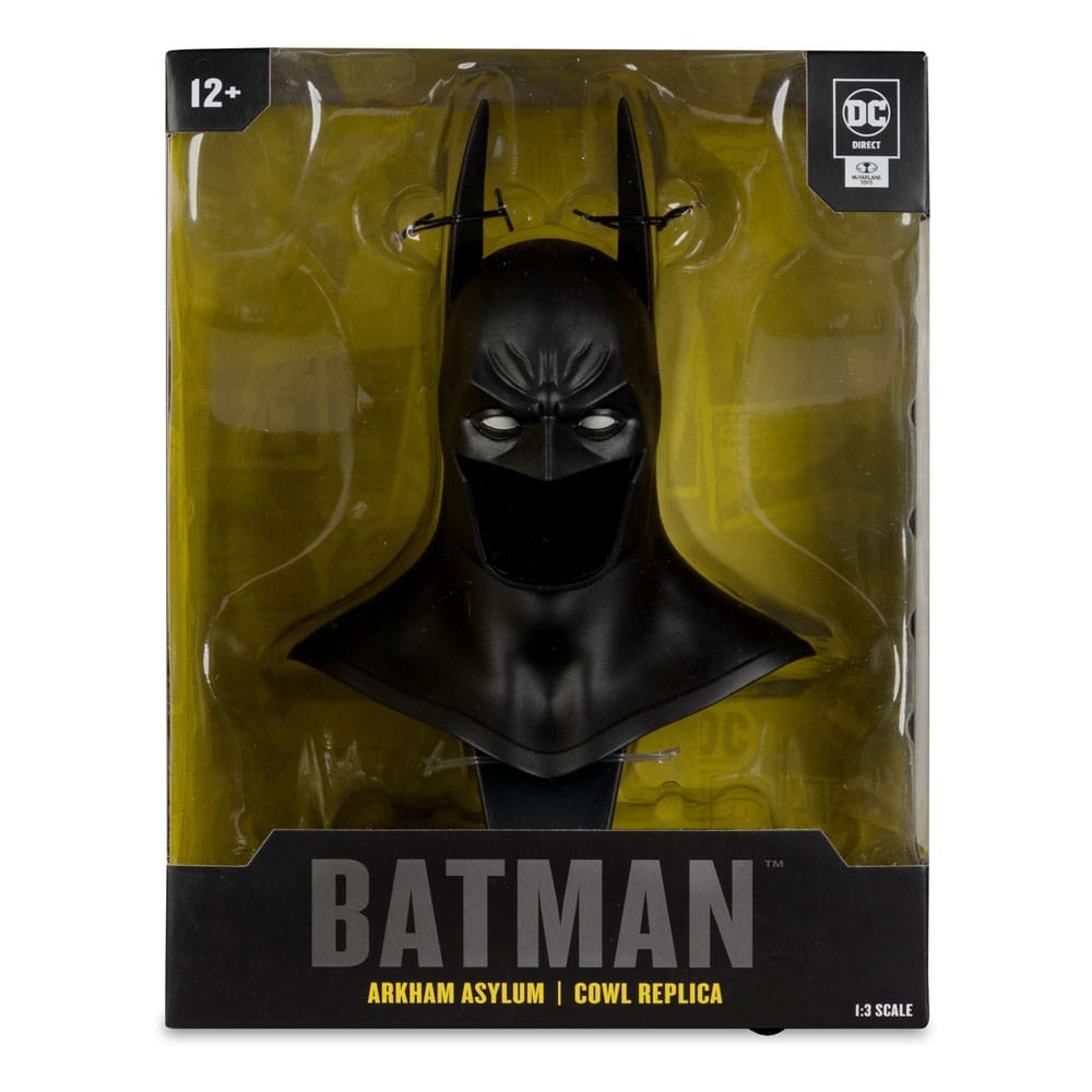 Batman: Arkham Asylum DC Direct Mini Replica 1/3 Batman Cowl 19 cm - MangaShop.ro