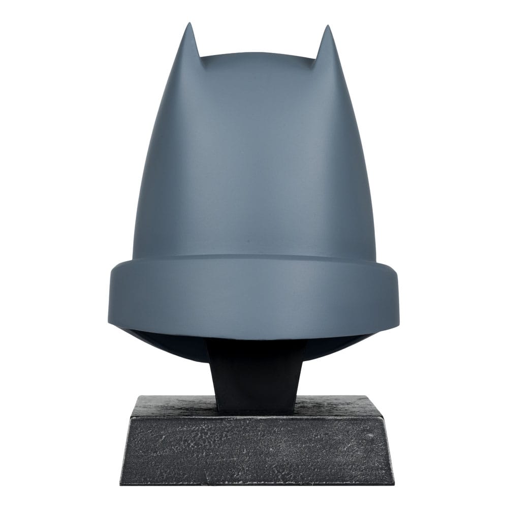 Batman DC Direct Mini Replica 1/3 Armoured Batman Cowl (Dark Knight Returns) 18 cm - MangaShop.ro