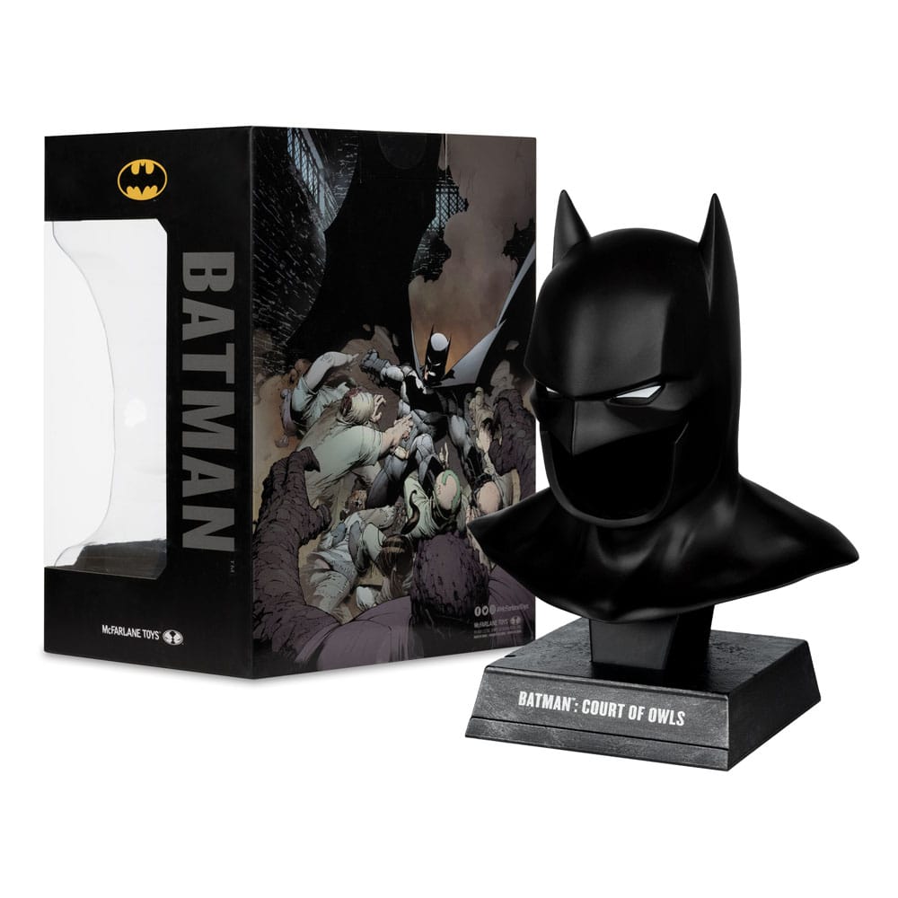 Batman DC Direct Mini Replica 1/3 Batman Cowl (Court of Owls) 15 cm - MangaShop.ro