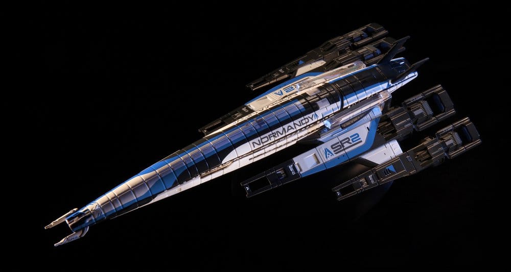 Mass Effect Die-Cast Normandy SR-2 22 cm - MangaShop.ro