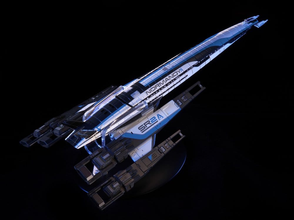 Mass Effect Die-Cast Normandy SR-2 22 cm - MangaShop.ro