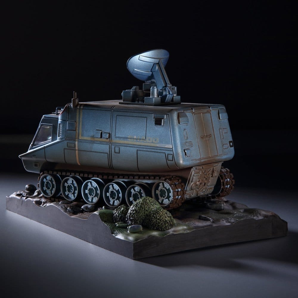 UFO Die-cast Model S.H.A.D.O. Mobile (with Radar) 17 cm - MangaShop.ro