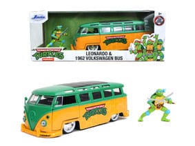 Teenage Mutant Ninja Turtles Diecast Model 1/24 1962 VW Bus Leonardo - MangaShop.ro